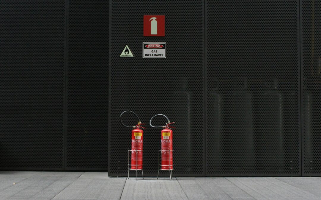 ¿Por qué son esenciales los sistemas contra incendios para tu negocio?